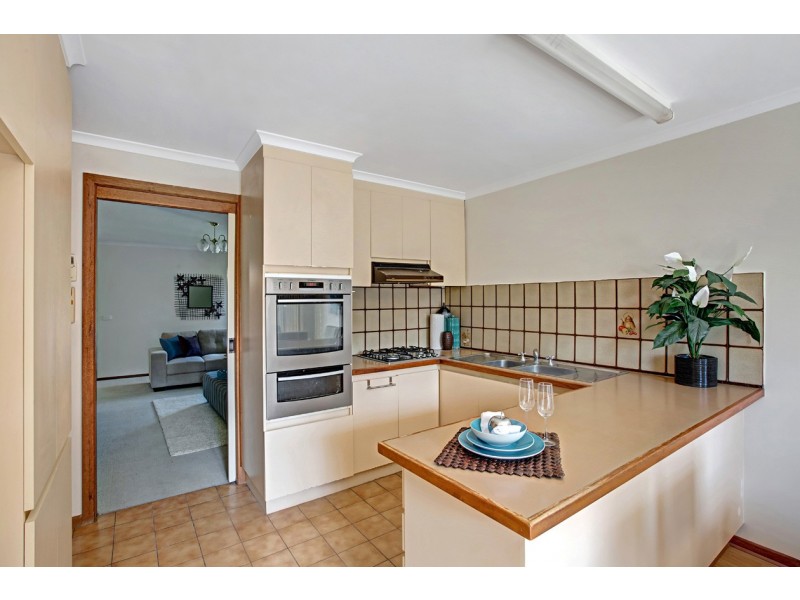 14/2 Chippewa Avenue, Mitcham VIC 3132