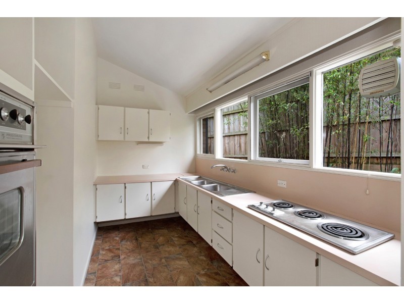 69B Gateshead Drive, Wantirna South VIC 3152