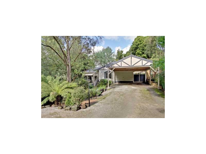 17 Clematis Road, Mount Evelyn VIC 3796