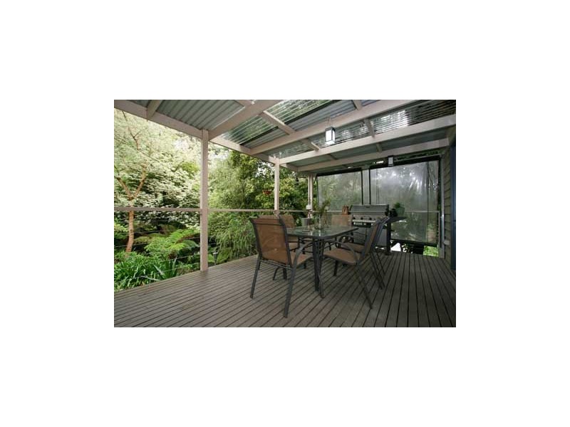 17 Clematis Road, Mount Evelyn VIC 3796