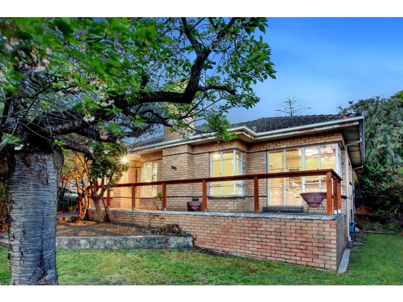 585 Whitehorse Road, Mitcham VIC 3132