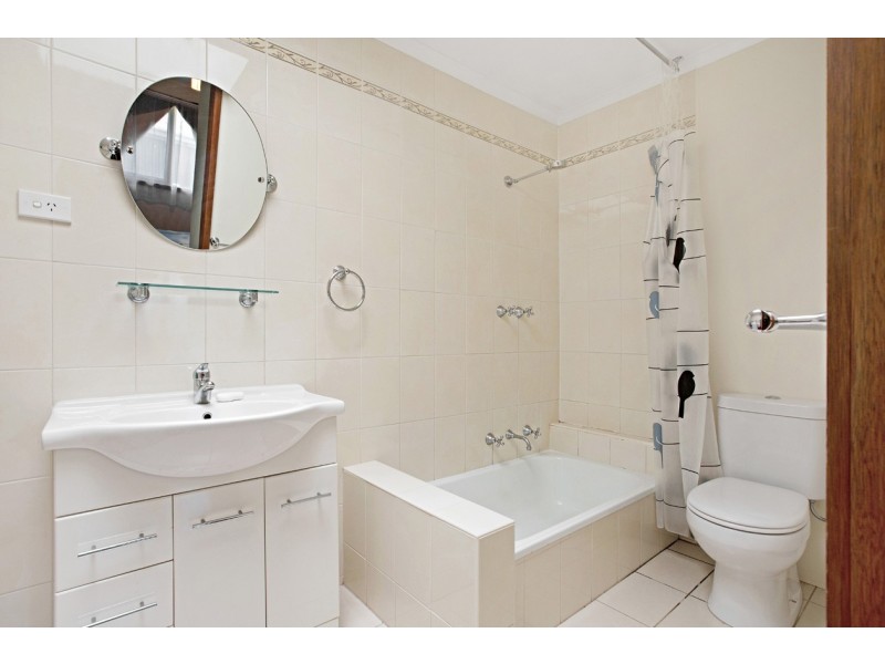 4/37 Arlington Street, Ringwood VIC 3134