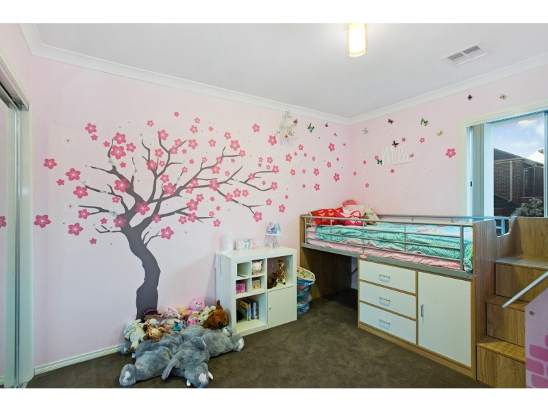 5 Mintleaf Grove, Mitcham VIC 3132