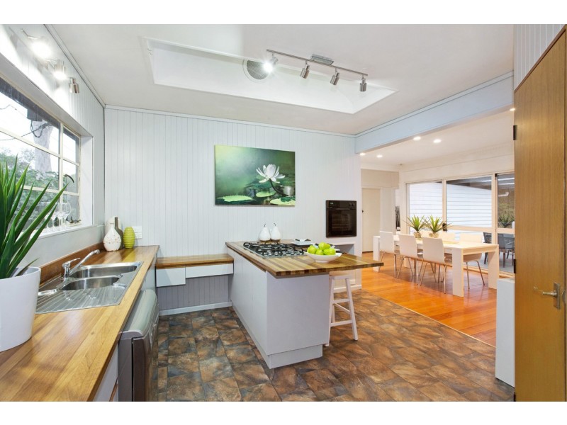 14 Beaufort Street, Mitcham VIC 3132