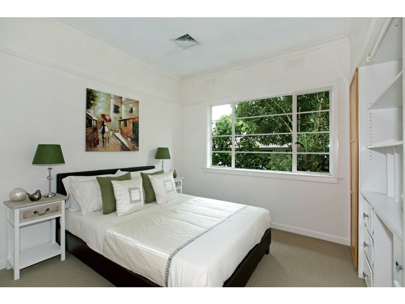 14 Beaufort Street, Mitcham VIC 3132