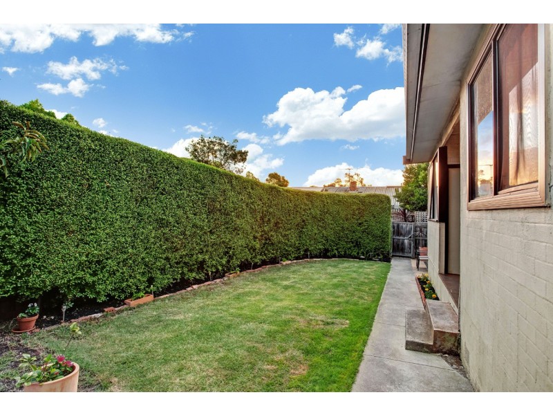 8 Walter Street, Mitcham VIC 3132