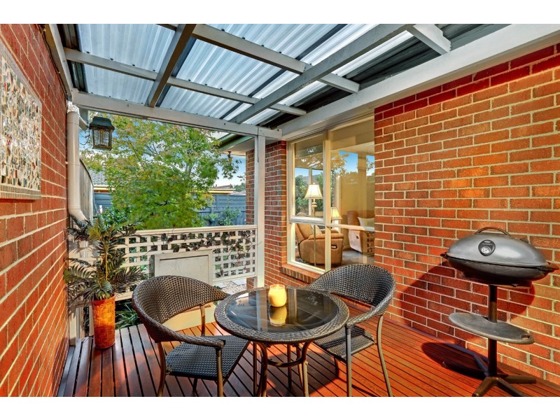 5a Doncaster East Road, Mitcham VIC 3132