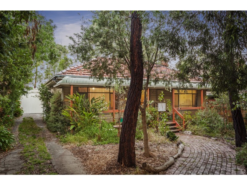 4 Duckham Street, Blackburn VIC 3130
