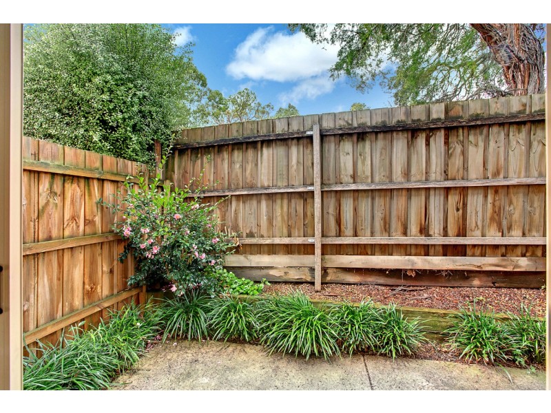 22/12-18 Bourke Street, Ringwood VIC 3134