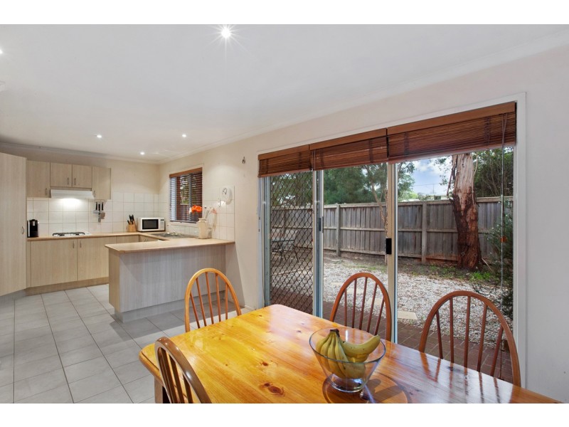 6 Marong Terrace, Forest Hill VIC 3131