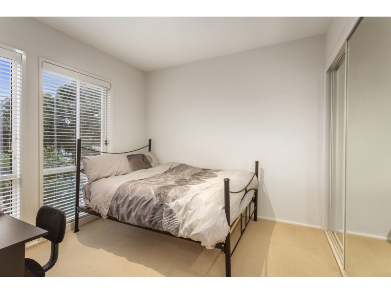 4/212 Charman Road, Cheltenham VIC 3192