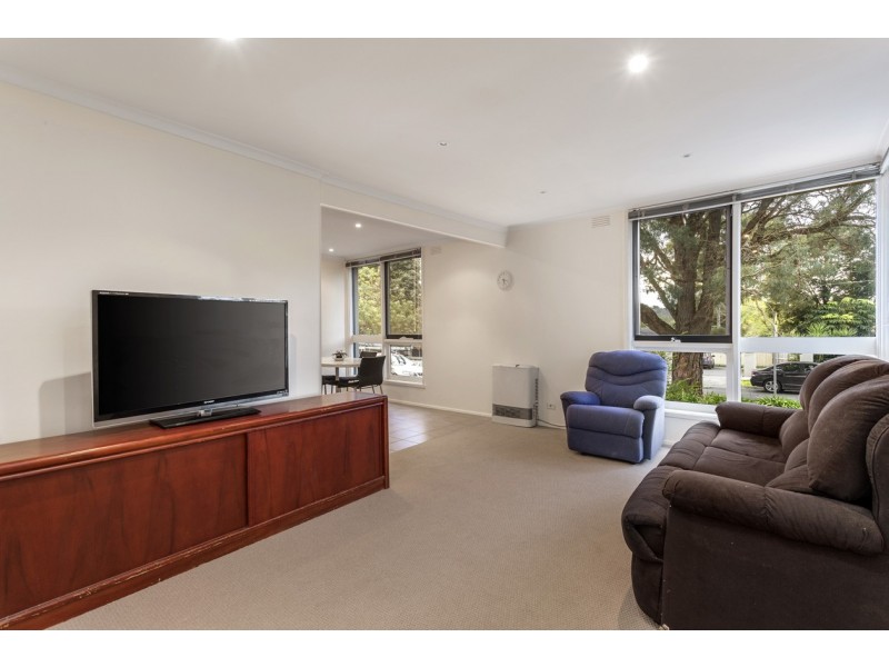 2/4 Central Avenue, Bayswater North VIC 3153