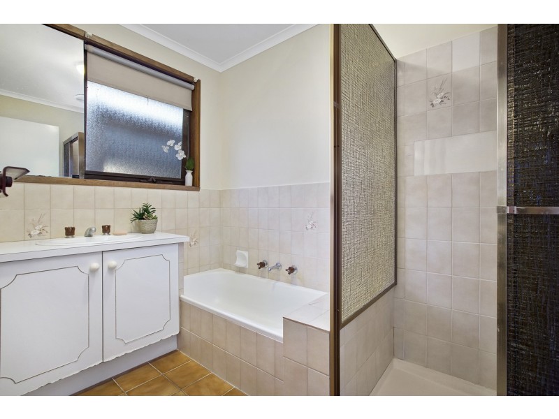 8A Victoria Avenue, Mitcham VIC 3132