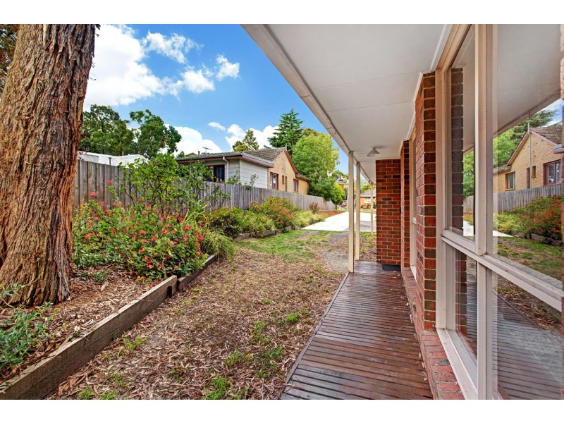 2/30 Nymph Street, Mitcham VIC 3132