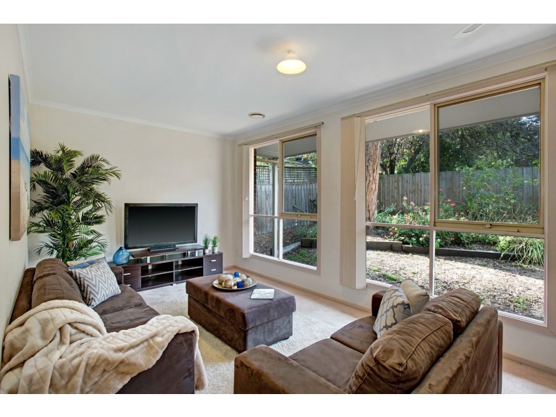 2/30 Nymph Street, Mitcham VIC 3132