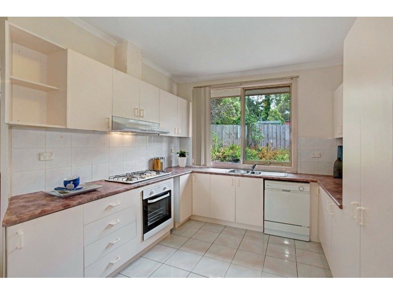 2/30 Nymph Street, Mitcham VIC 3132