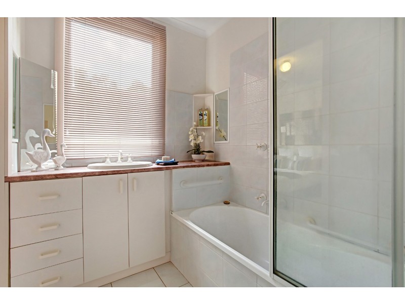 2/30 Nymph Street, Mitcham VIC 3132