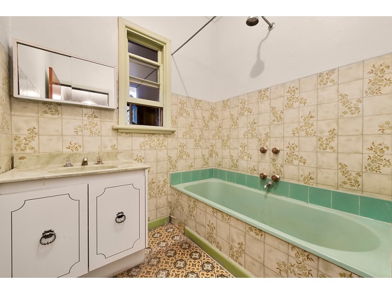 4 Charlotte Street, Yarraville VIC 3013