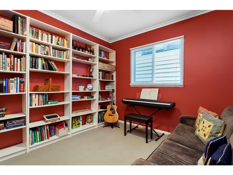 4 Junction Street, Seddon VIC 3011