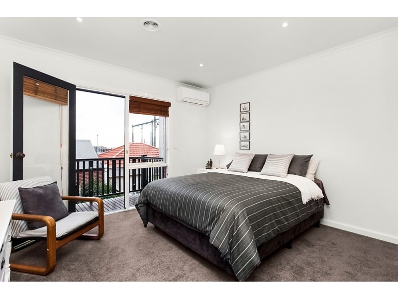 111 John Liston Drive, Newport VIC 3015