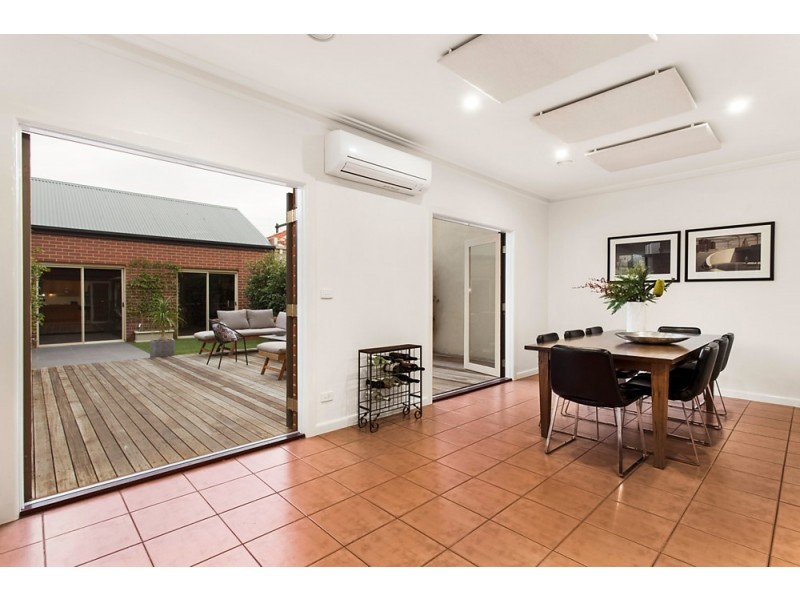 111 John Liston Drive, Newport VIC 3015