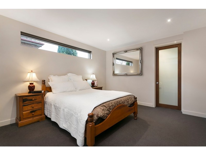 1 Londrew Court, Maribyrnong VIC 3032