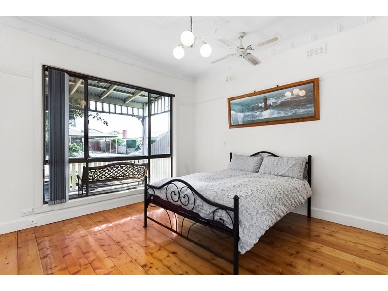 47 Truman Street, South Kingsville VIC 3015