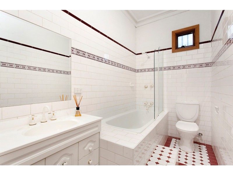 3 Edgar Street, Kingsville VIC 3012