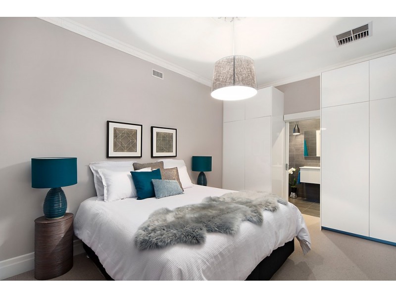 127 Empress Avenue, Kingsville VIC 3012