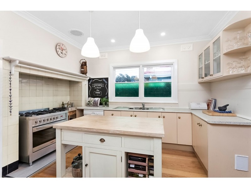 15 Graham Street, Newport VIC 3015