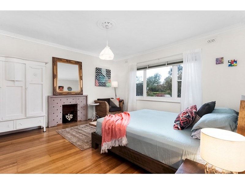 15 Graham Street, Newport VIC 3015