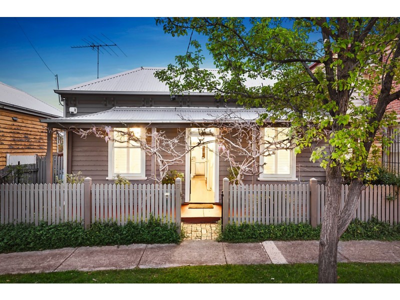 5 Walter Street, Seddon VIC 3011