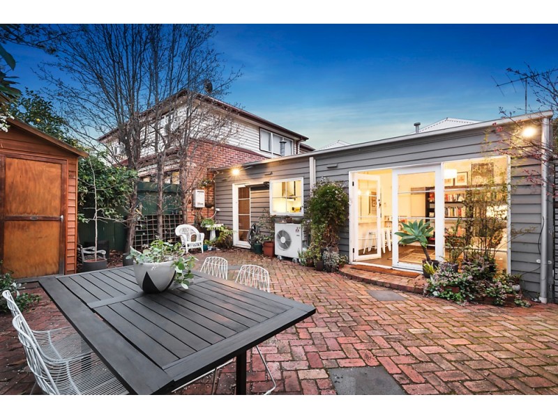 5 Walter Street, Seddon VIC 3011