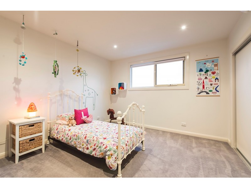 2/14 Forrest Street, Yarraville VIC 3013