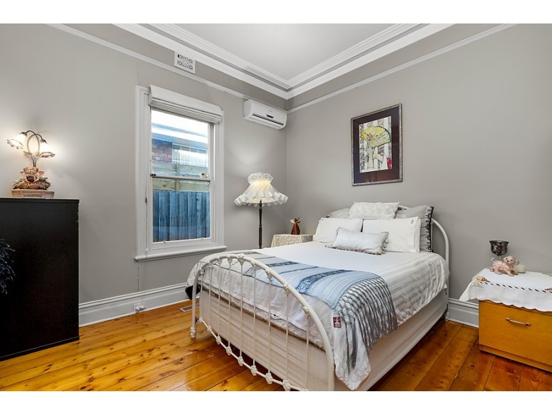 145 Charles Street, Seddon VIC 3011