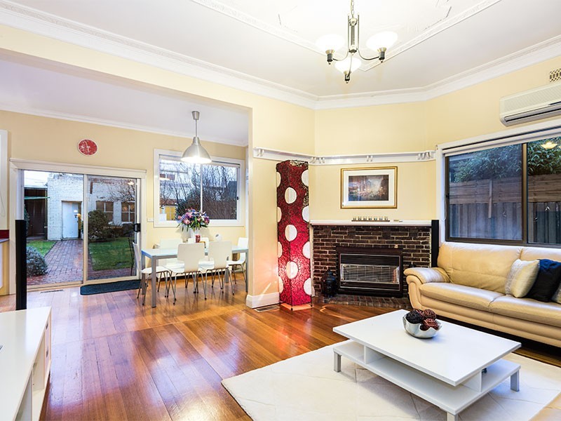 8 Indwe Street, West Footscray VIC 3012