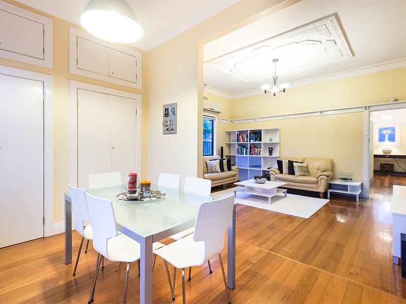 8 Indwe Street, West Footscray VIC 3012