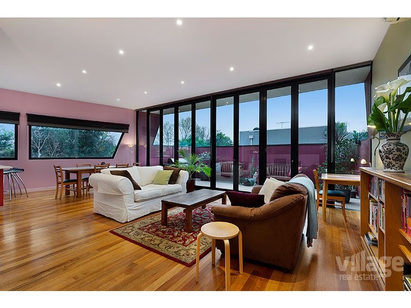 2 Toohey Street, Footscray VIC 3011