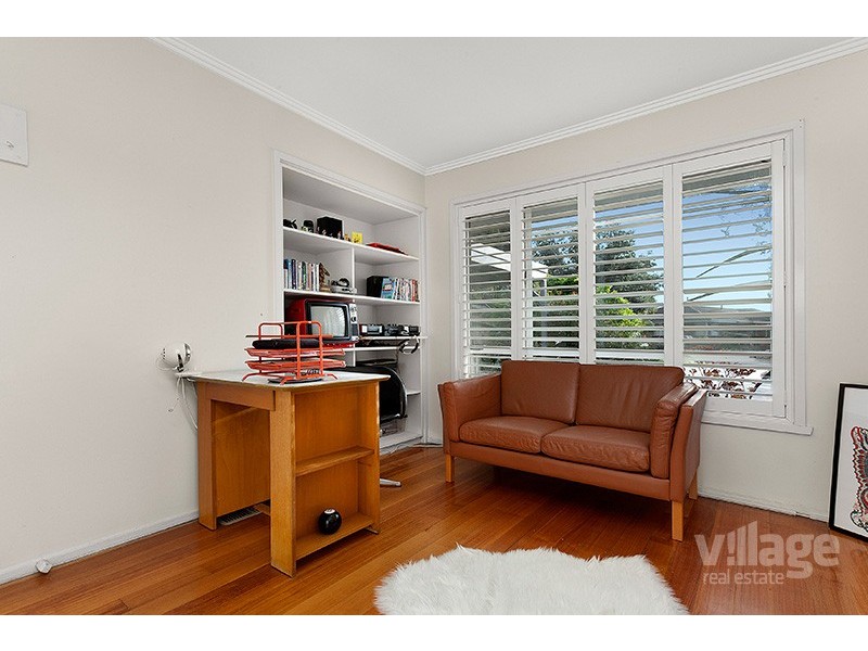 1/42 Bell Avenue, Altona VIC 3018