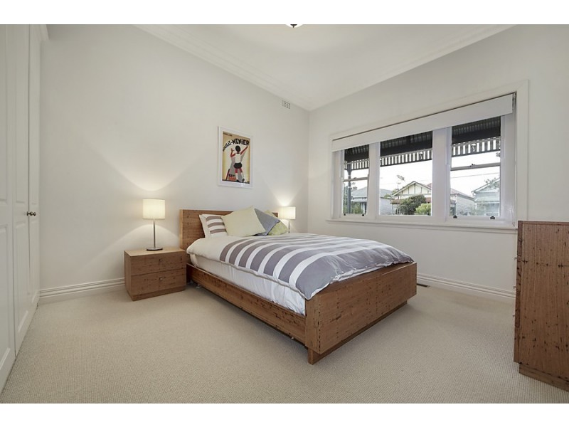 5 Webster Street, Seddon VIC 3011