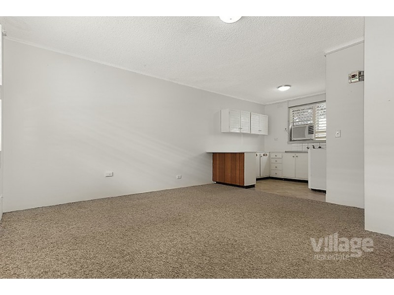 2/98 Rupert Street, West Footscray VIC 3012