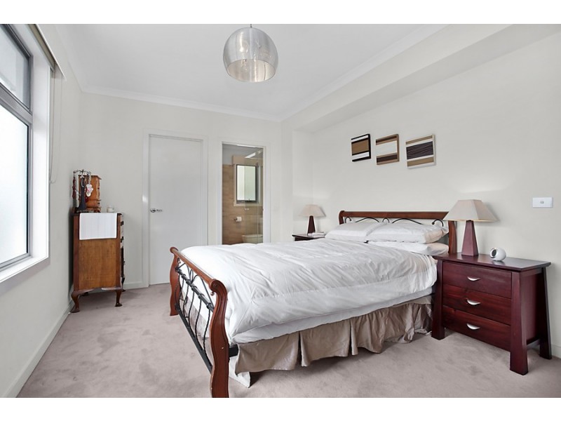 71 Watt Street, South Kingsville VIC 3015