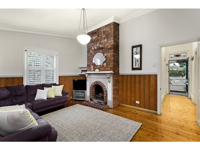 54 Pilgrim Street, Seddon VIC 3011