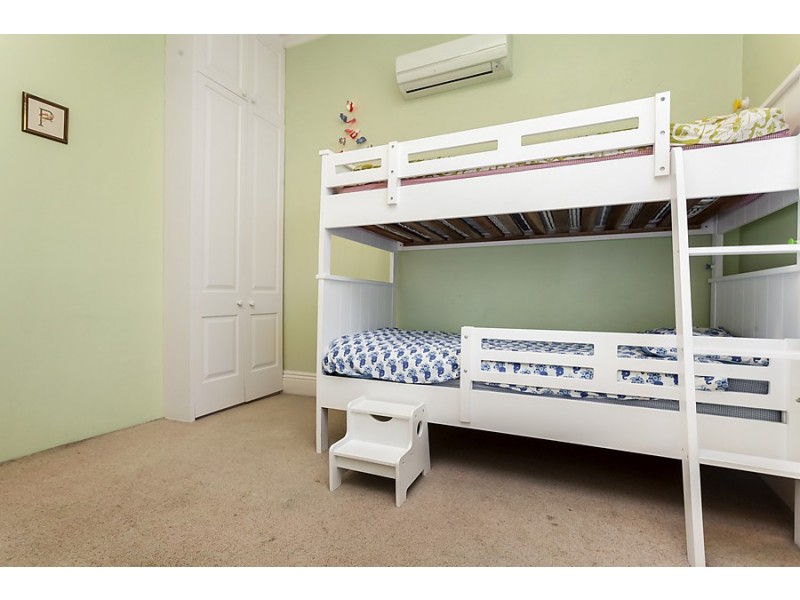 54 Pilgrim Street, Seddon VIC 3011