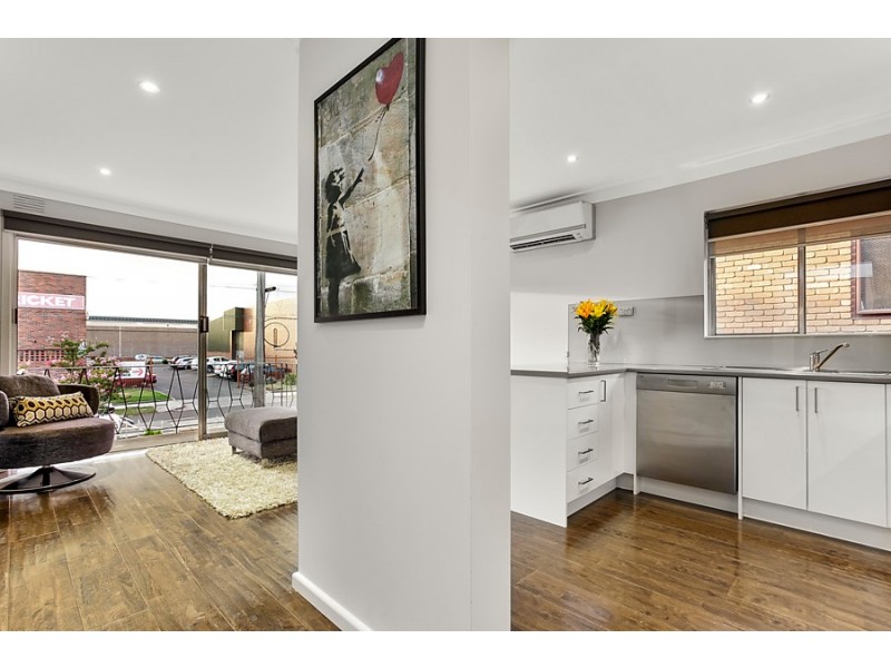 8/9 Gordon Street, Footscray VIC 3011