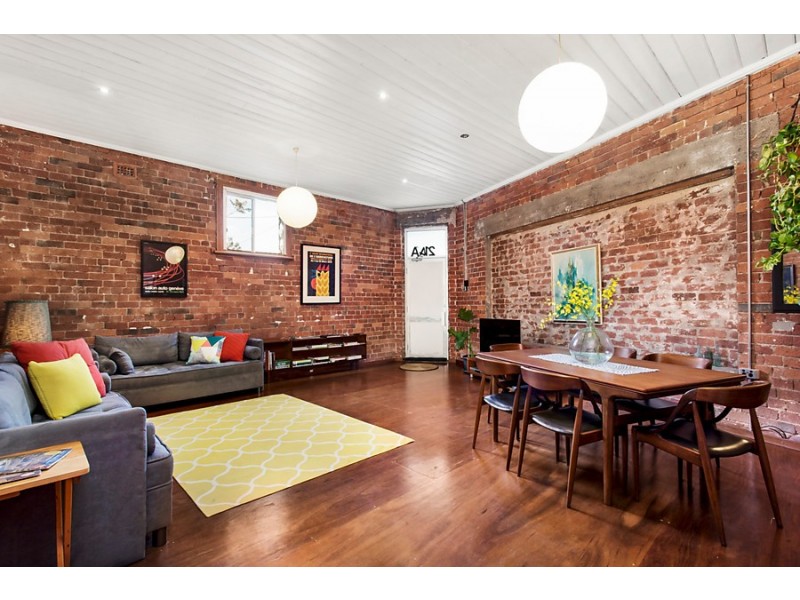 214a Ballarat Road (enter Off Park Street), Footscray VIC 3011