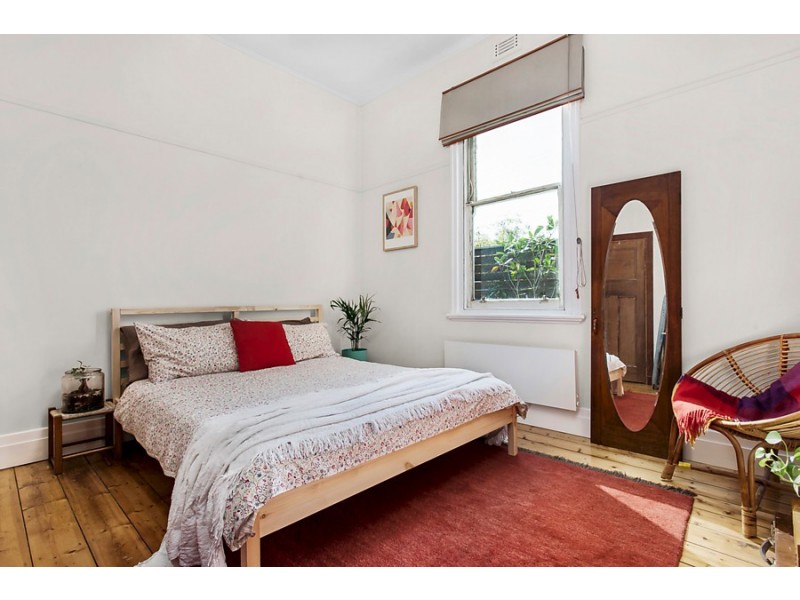 214a Ballarat Road (enter Off Park Street), Footscray VIC 3011