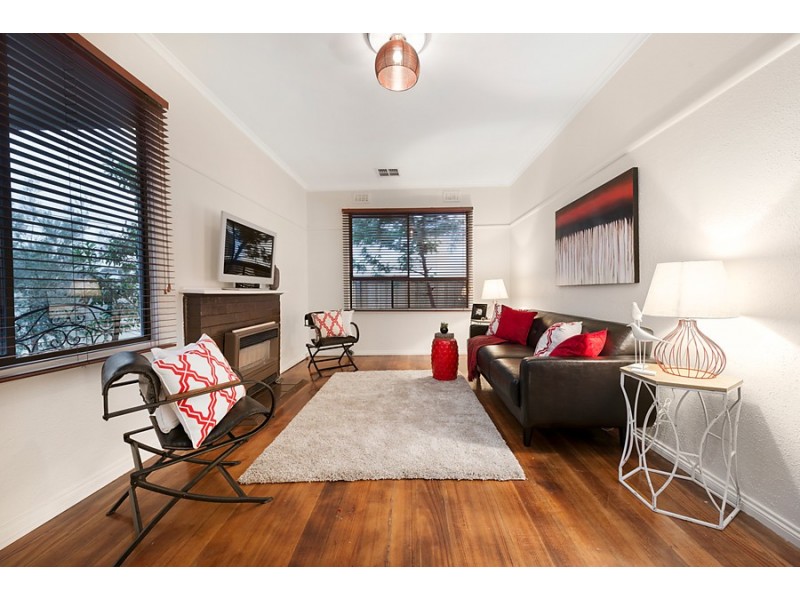 1/27 Spurling Street, Maidstone VIC 3012