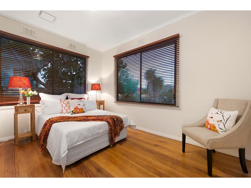 1/27 Spurling Street, Maidstone VIC 3012