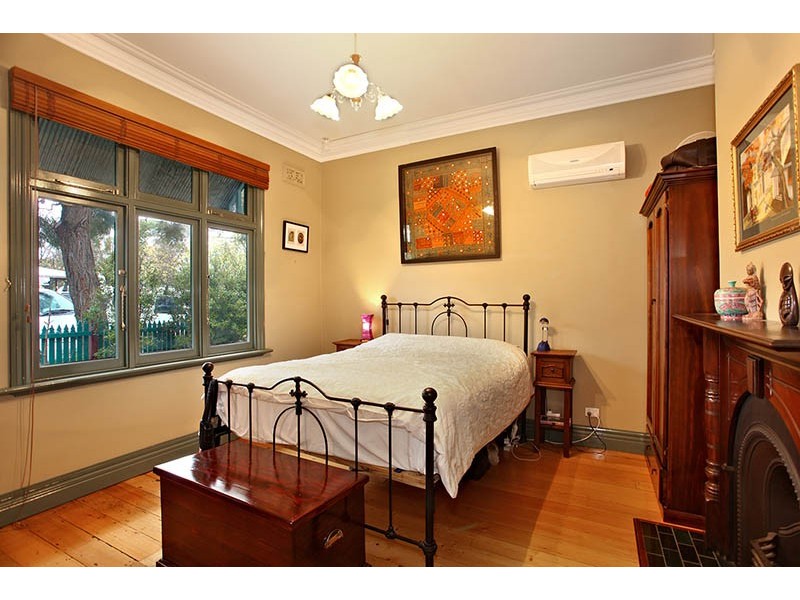 21 Pickett Street, Footscray VIC 3011